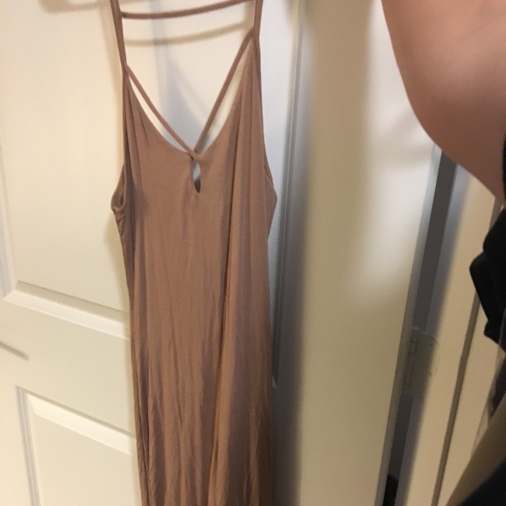 Forever 21 beige cami dress